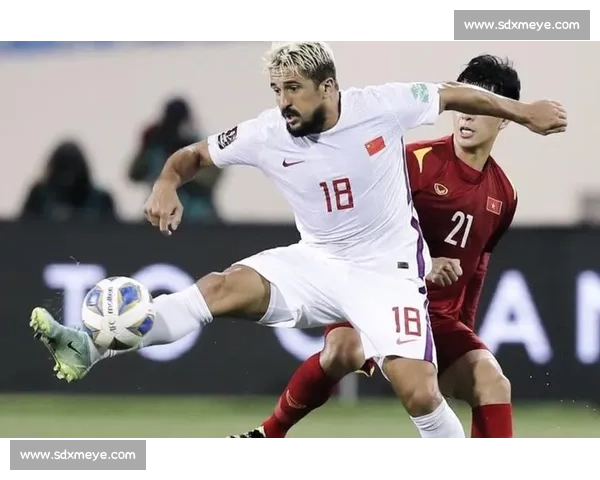 戈登致谢亨德森:射门苦练见成效,世界杯名额仍需争 戈登致谢亨德森:射门苦练见成效,世界杯名额仍需争